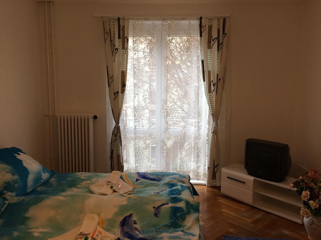 Irisz Apartman Будапеща Екстериор снимка
