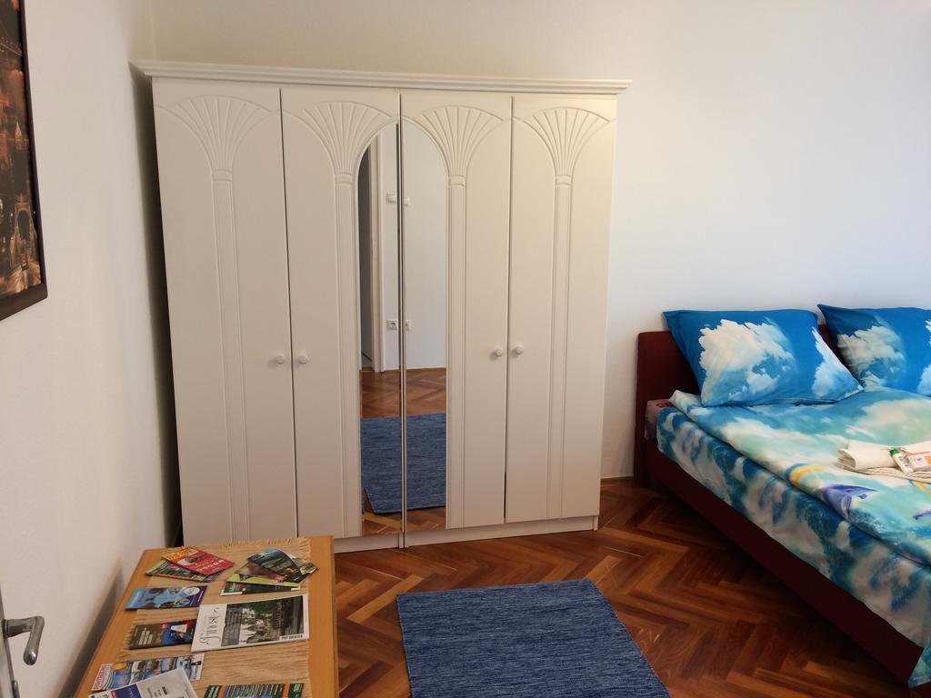 Irisz Apartman Будапеща Екстериор снимка