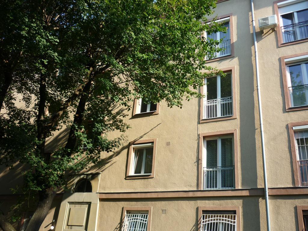 Irisz Apartman Будапеща Екстериор снимка